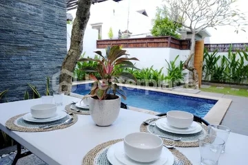 Berawa Beach Gateway: Chic Yearly Rental Villa with Investment Potential