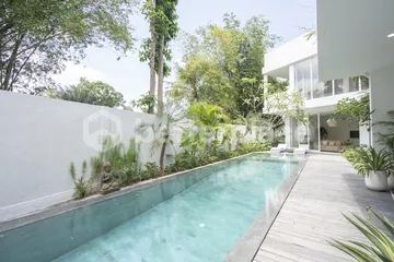 Exquisite 3 Bedroom Villa in Bumbak – Umalas, A Luxurious Investment Opportunity