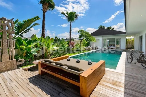 Modern Villa With Art & Design Quiet Area Middle of Canggu