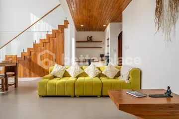 Discover this Stunning Fully Furnished Leasehold Villa with Pools & Sauna in Uluwatu