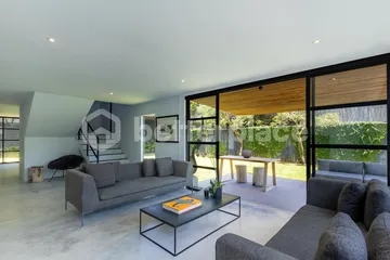 Brand New 5 Bedroom Villa in Padonan, A Great Investment Opportunity