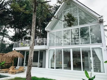 Modern and Bright Villa for Sale in Ubud (Lodtunduh) – A Dreamy White Haven with Spectacular Views