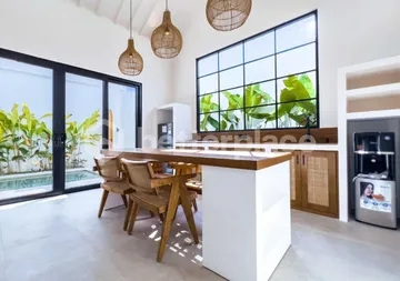 Tropical Modern 2 Villa with a Mediterranean style in Pererenan