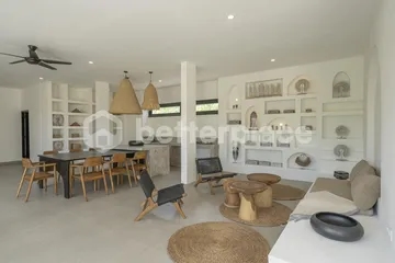 Brand New Stylish Modern 3 Bedroom Villa in Tumbak Bayuh with Rooftop