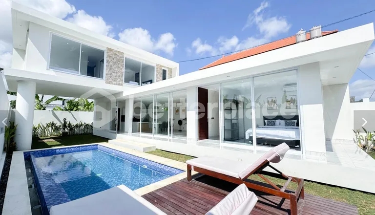 Spacious 4 Bedroom Villa in Kerobokan, Modern Comfort & Prime Location