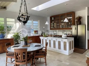 Where Art Meets Tranquility – Elegant Designer Villa Just 2 Minutes from the Beach in the Heart of Seseh