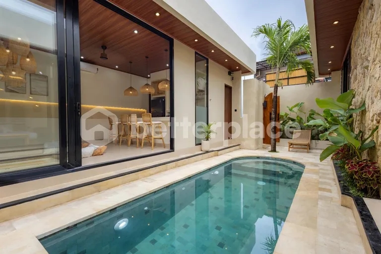 Chic Freehold Villa 2 Bedroom in Canggu – Padonan: Discovering Modern Elegance and enjoying the lifestyle of Tropical Living