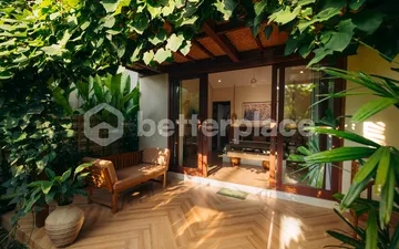 Tropical Villas and Wellness Hideaway in Kedungu