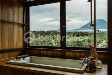 Fantastic Beach Front Eco – Estate in East of Bali