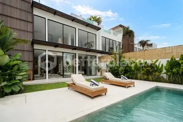 Canggu Crown Jewel, A Luxurious 4 Bedroom Villa with Rooftop Pool, A Great Investment Opportunity