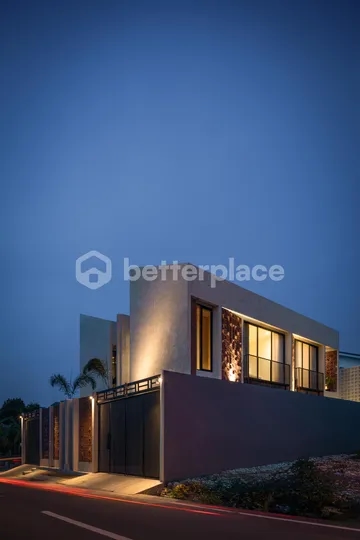 Prestigious Freehold Villa in Nusa Dua Near Beach & Airport – Modern Design & Private Pool