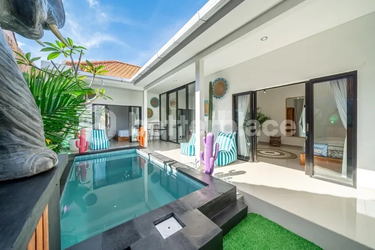 Stylish Modern 3-Bed Villa in Canggu – Babakan with Private Pool and Enclosed Living Area – A Peaceful Yearly Rental Just Minutes from the Beach