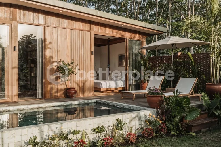Sustainable 5 Bedroom Prefab Villa in Tranquil Tumbak Bayuh, Luxury and Eco-Friendly Living