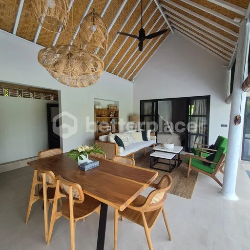 Spacious Yearly Rent Villa in Ungasan with Big Garden & Full Services Included