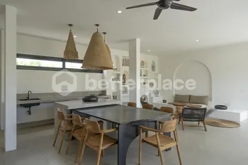 Brand New Stylish Modern 3 Bedroom Villa in Tumbak Bayuh with Rooftop