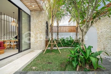Luxurious Freehold 2-Bedroom Villa in Prime Tumbak Bayuh – Tropical Modern Design