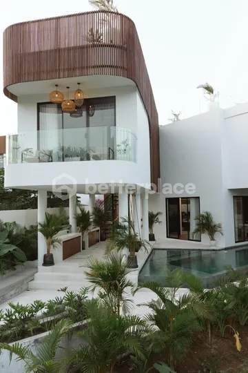 Amazing Luxury River House with Ocean View in Pererenan