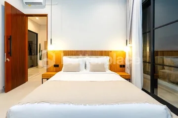 Beautifully Furnished Villa: 1 Minute to Gym, 15 Minutes to Beach