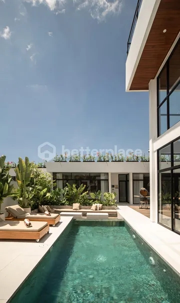 Luxury Ocean View 4 Bedroom Villa in Pantai Lima Pererenan