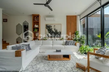 Canggu Coastal Sanctuary – Yearly Rental 3 Bedroom Villa Close to Pererenan beach in Tumbak Bayuh