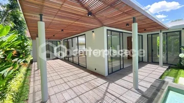 Peaceful Living in Ubud with Nature : Modern Villa with Tropical Elegance