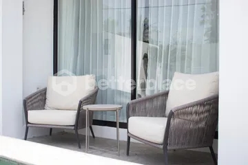 Canggu Luxury Redefined: Modern Leasehold Villa with Jacuzzi in Tumbak Bayuh