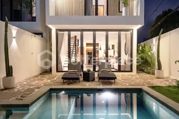 Live the Bali Dream: Exquisite Umalas Leasehold 2-Bed Villa with Private Oasis