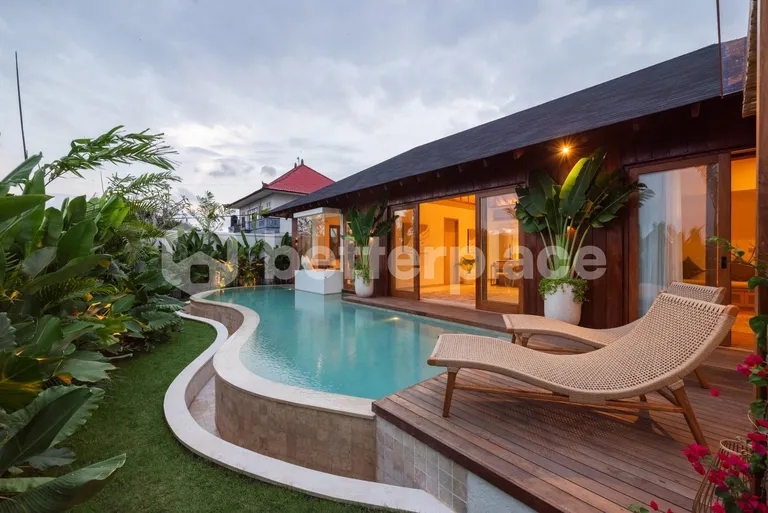 Elegant 2 Bedroom Villa with Garden in Buduk, a Peaceful Bali Setting