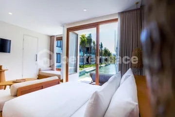 Modern Island Living – Elegant One-Bedroom Apartment with Private Terrace, Pool Views, and Ocean Proximity in Gili Trawangan