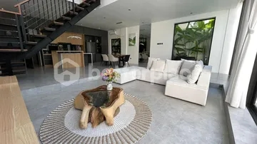 Luxurious 3-Bedroom Villa for Sale in Canggu, Bali – Prime Location with Private Pool and Premium Furnishings