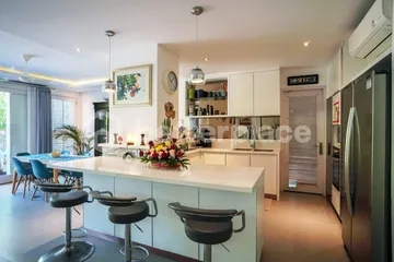 Elegant Sanur Villa: Perfect for Families or Investors