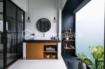 Luxurious and Spacious Villa 3 Bedrooms in Batu Bolong, Canggu: A Daring Yearly Villa
