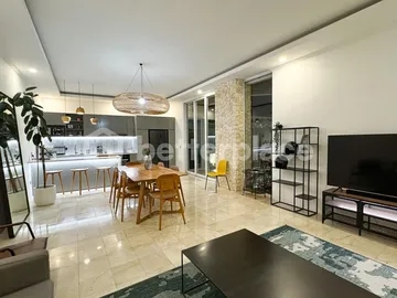 Modern 3 Bedroom Villa with Rooftop in Tumbak Bayuh