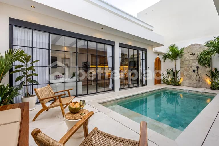 Balangan Beauty Mediterranean-Style 2-Bedroom Villa for Sale