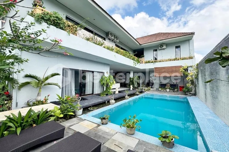 Sublime 7-Bedroom Villa with Rice Field Views in Canggu – Your Ultimate Bali Retreat