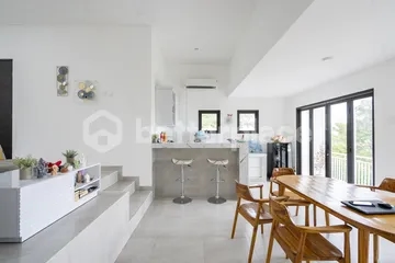 Exquisite 3-Bedroom Villa in Nusa Dua: Tranquil Luxury, Premium Amenities, and Bali’s Beauty at Your Doorstep