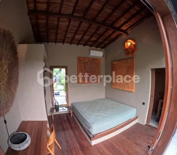 Your Peaceful Bali Sanctuary Awaits: Stylish 3-Bedroom Villa in Kemenuh with Tropical Garden and Private Swimming Pool
