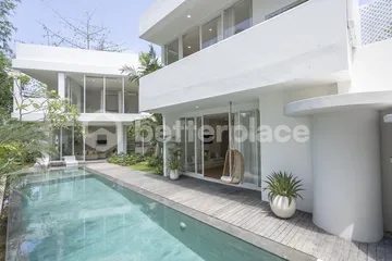 Exquisite 3 Bedroom Villa in Bumbak – Umalas, A Luxurious Investment Opportunity