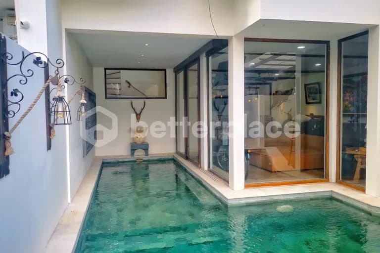 Tranquil Living in Seminyak: 5-Bedroom Leasehold Villa Paradise