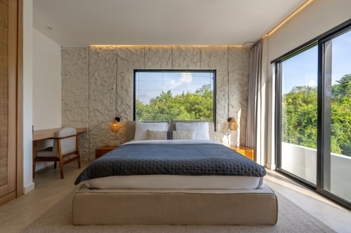 Luxe 3BR Uluwatu | Pool, Bathtub & Sky Lounge