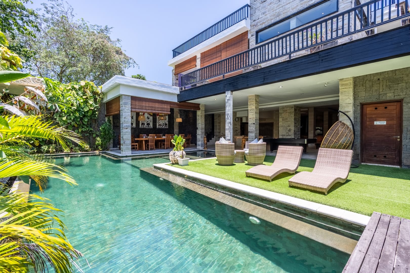 Luxury 5BR Jimbaran Villa | Pool, Near GWK & Beach