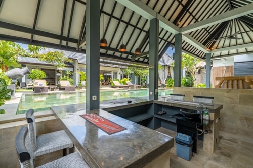 4BR Sanur Beachside Villa | 5 Stars Luxury