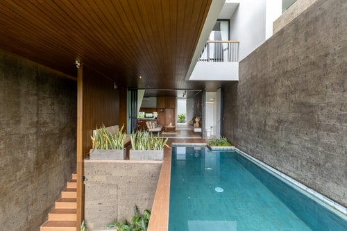 Elite 3BR Canggu | Tranquil Pool & Paddy View