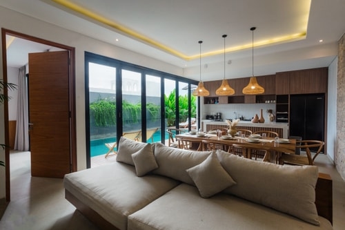 Canggu Luxe 4BR Villa | Pool, Gym & Paddy View