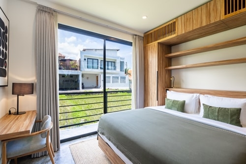 2BR Berawa Villa | Paddy Rooftop View & Jacuzzi