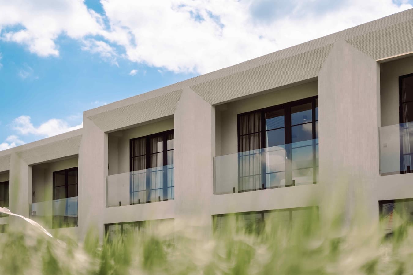 Berawa Elegant 2BR Villa w/ Paddy Views & Pool