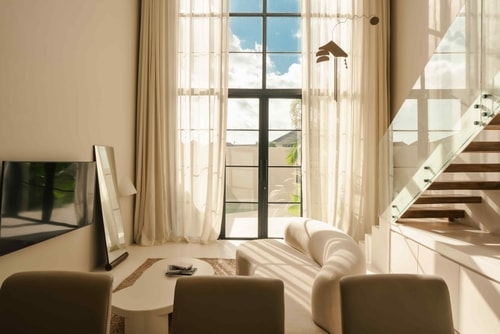 Berawa Elegant 2BR Villa w/ Paddy Views & Pool