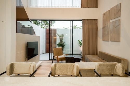 Canggu Modern Tropical 2BR Villa - Plunge Pool