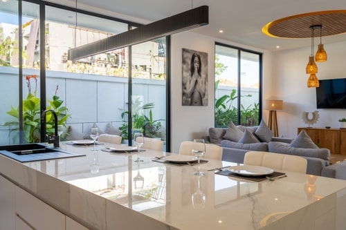 Luxe 2BR Central Seminyak: Pool & Walk to Cafés