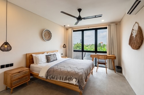 Beachside 2BR Pererenan Villa | Pool, Near Beach